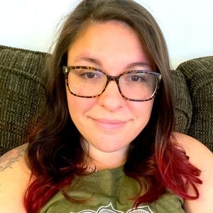 Meet your Posher, Brit